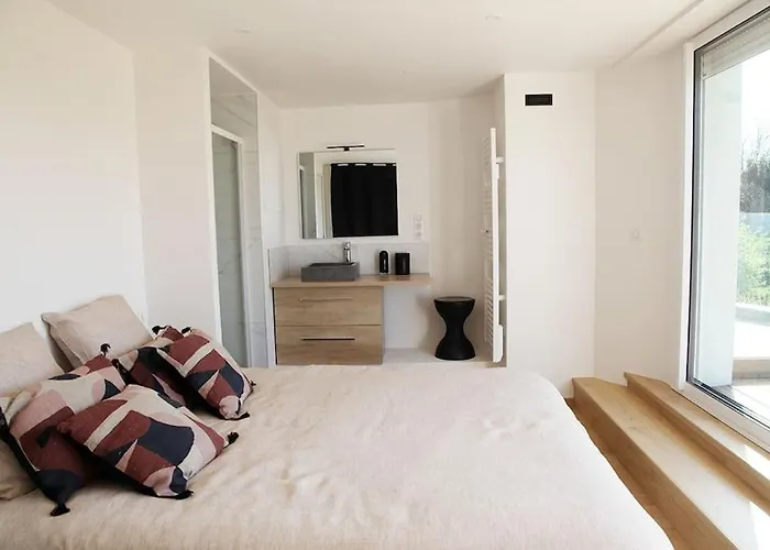 Port Jean - Maison De Designer 圣让莱托马